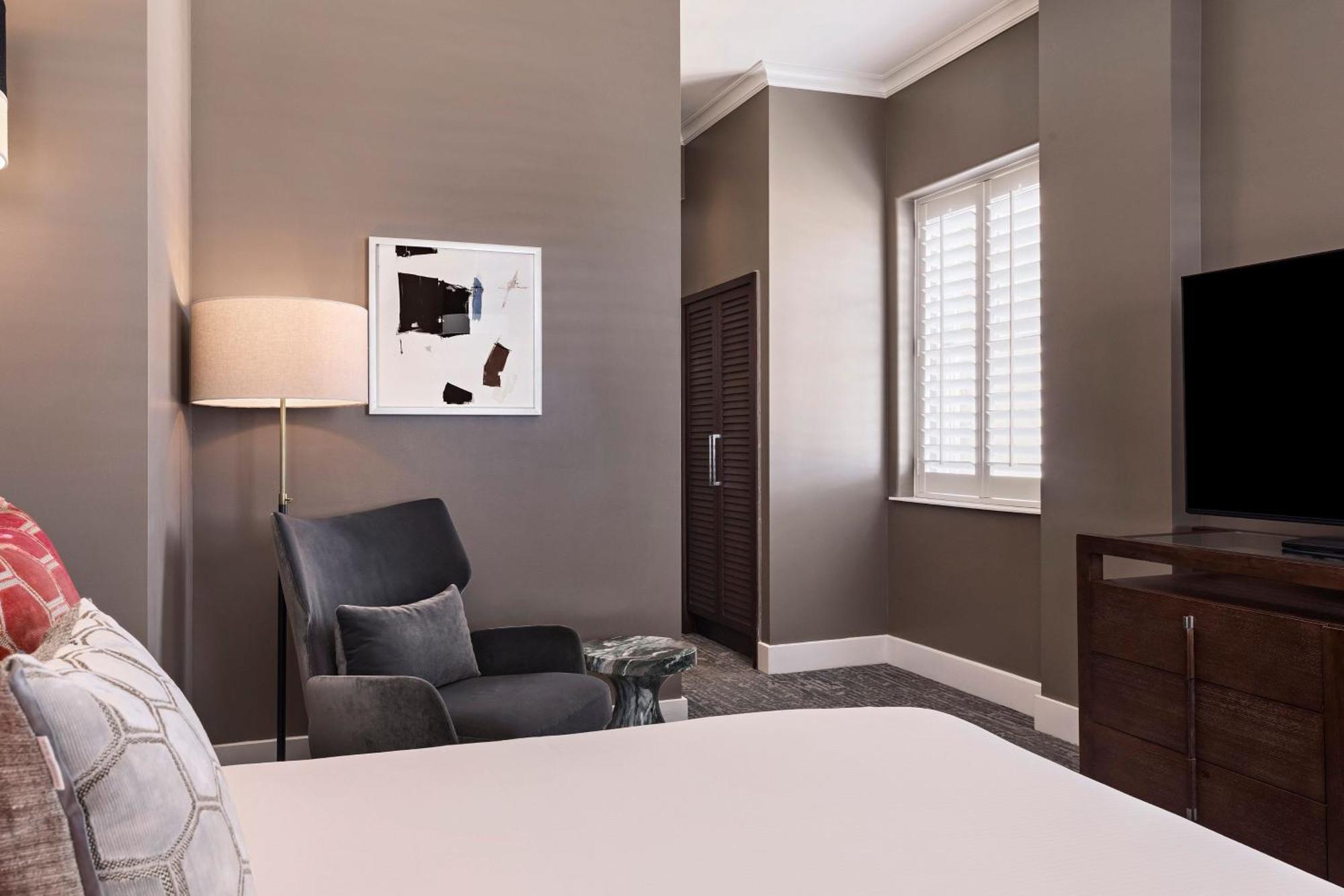 Ambassador Hotel Oklahoma City, Autograph Collection Ngoại thất bức ảnh